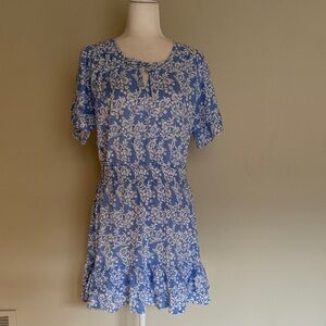 Walker & Wade Floral Short Sleeve Dress